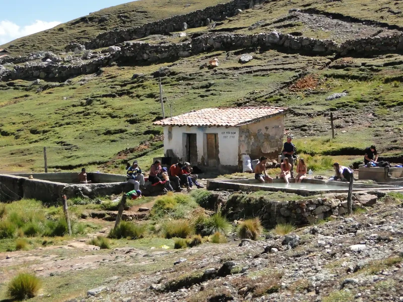Ausangate Trek to Rainbow Mountain 4 Days