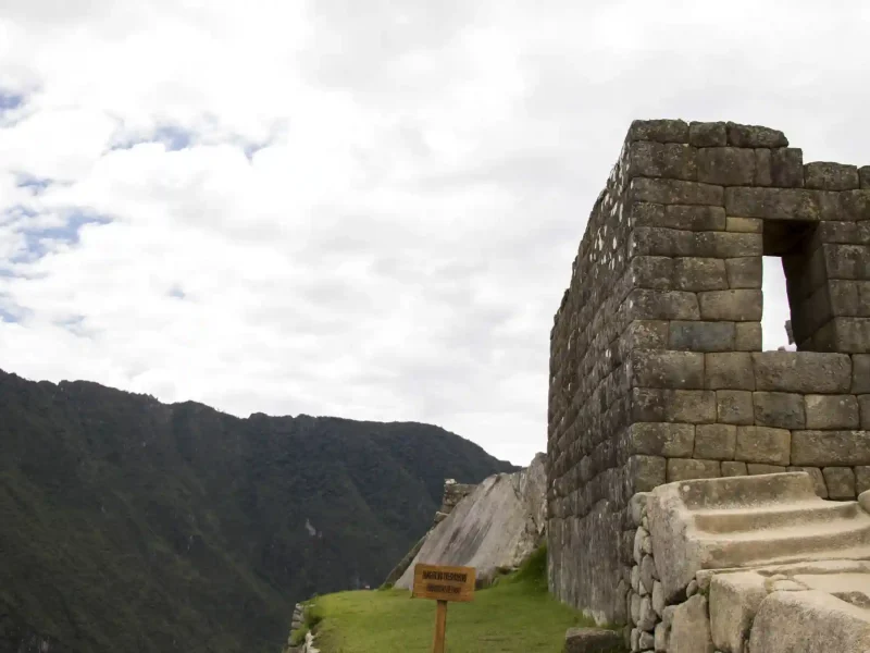 Inca Jungle Trek to Machu Picchu 4 Days